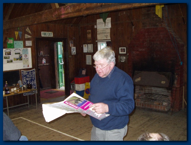 600x449 pixels (122K)